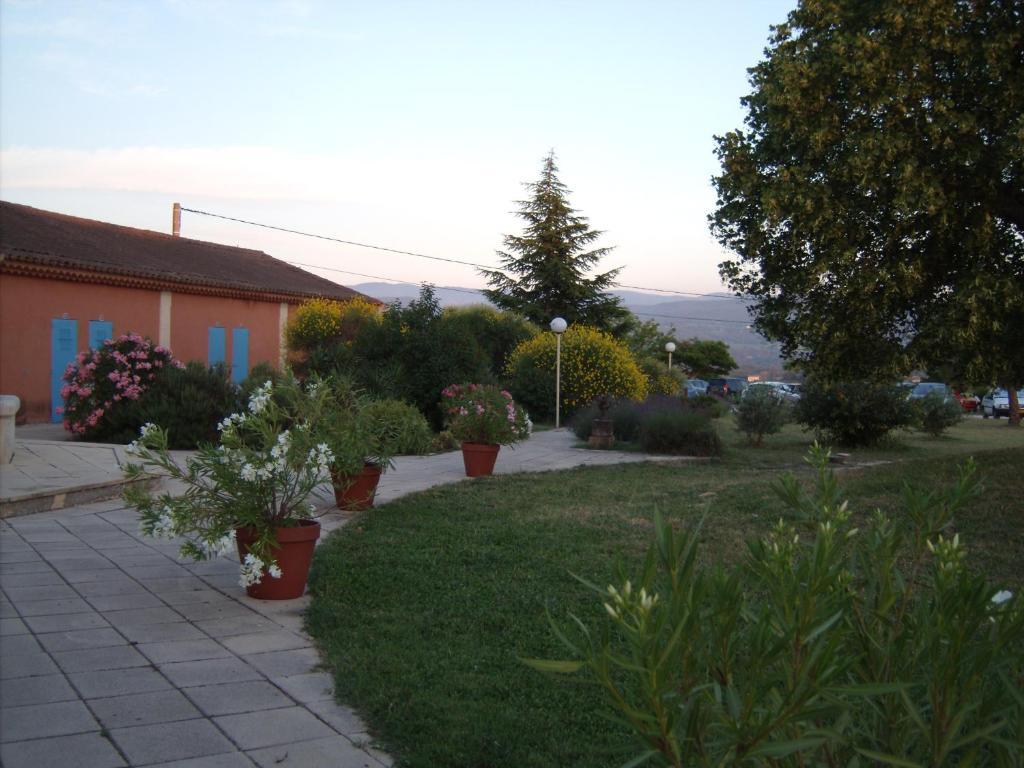 Mas De La Tour Hotel Gargas  Exterior photo